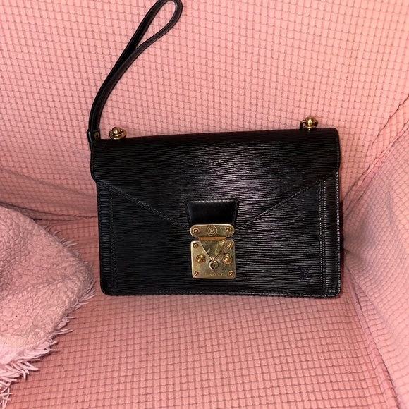 Authentic LOUIS VUITTON Black Ep leather  Pochette Sellier Dragone Clutch - Picture 1 of 16